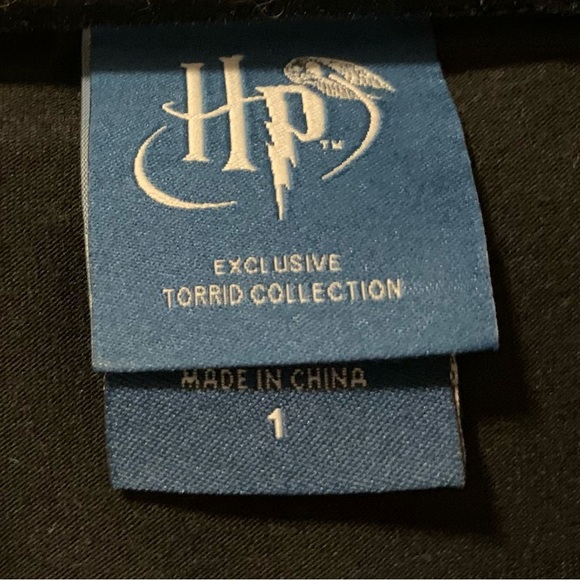 Rare Sold Out Torrid Harry Potter Hogwarts Plus-Size Border Skater Dress SIZE 1 - Picture 2 of 12